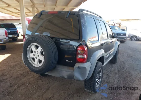 2005 Jeep Liberty Sport z USA, uszkodzony, nr VIN 1J4GL48KX5W714171